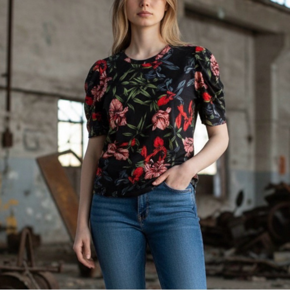 Pam & Gela Black Top with Red Floral Design size S